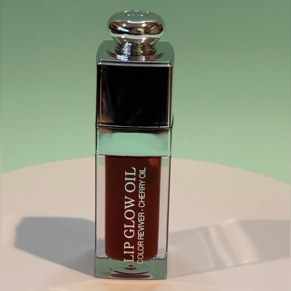 Dior Cherry Lip Oil - Bronzed Glow 💫